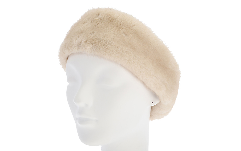 Haarband Steyr natural in use
