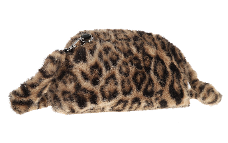 Panter Natural Minsk in gebruik