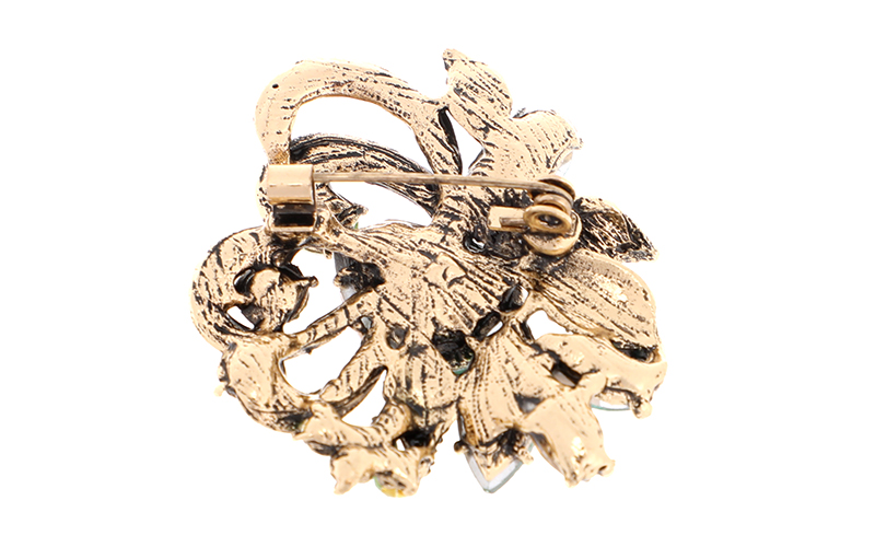 Bouquet Broche in gebruik