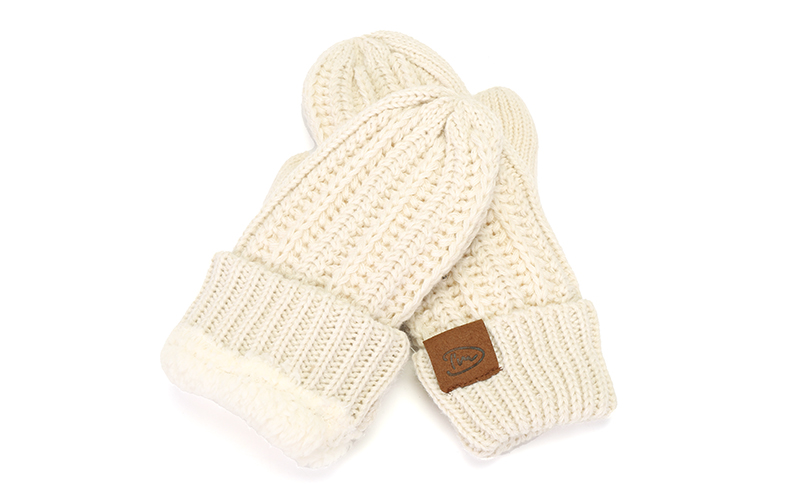 Moufles Tricot Makalu Cream en situation