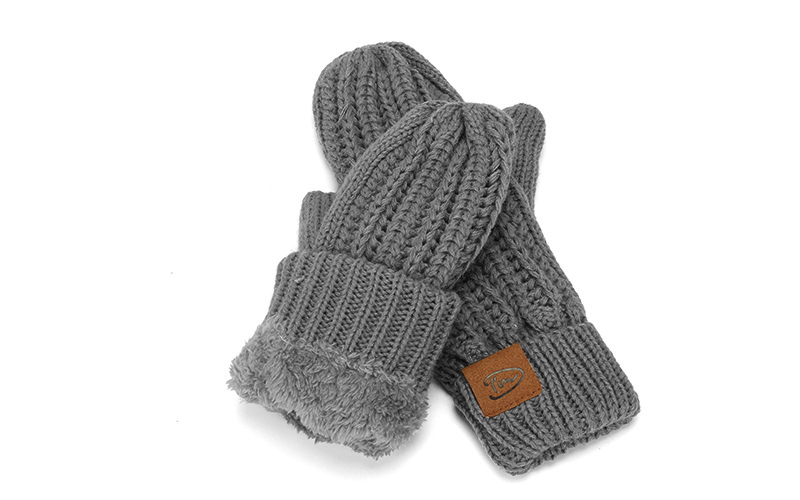 Moufles Tricot Makalu Grises en situation