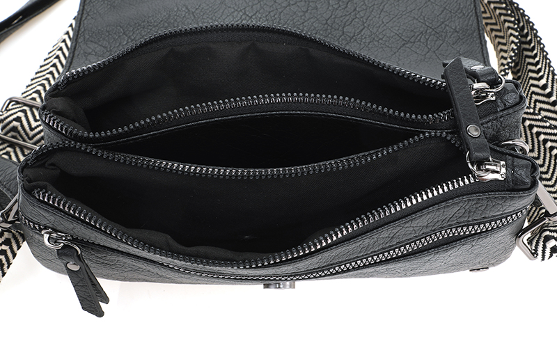 Black Schoudertasje San Martin – afbeelding 4