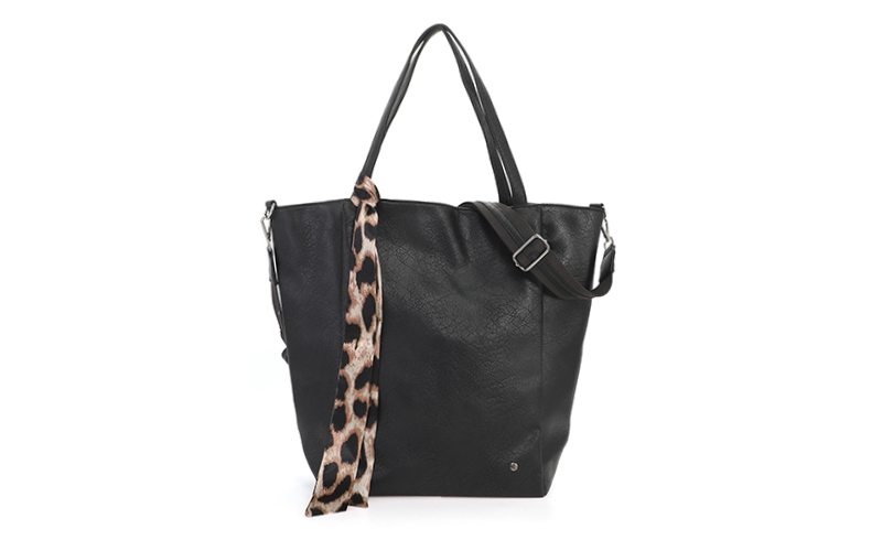 Black Shopper Macon