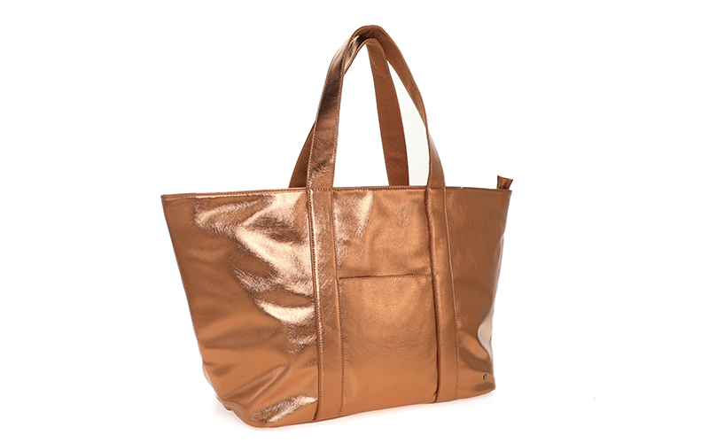 Brons Schoudertas / Shopper Seychellen in gebruik