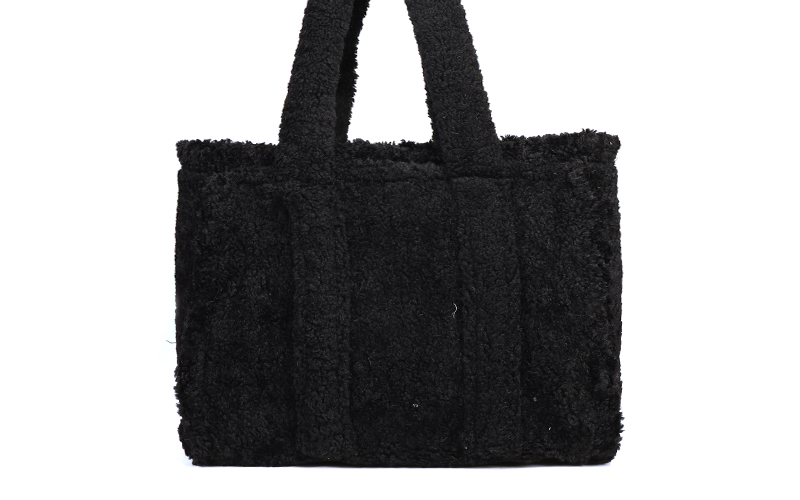 Black Shopper Saas-Fee