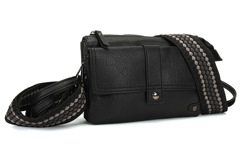 Zwart Crossbody En Schoudertasje Naarden in gebruik