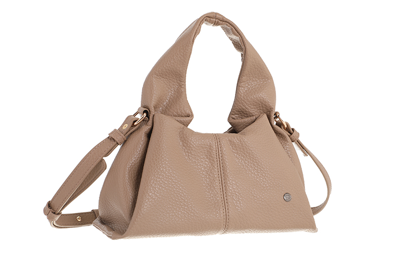 Khaki Handtas Chester in gebruik