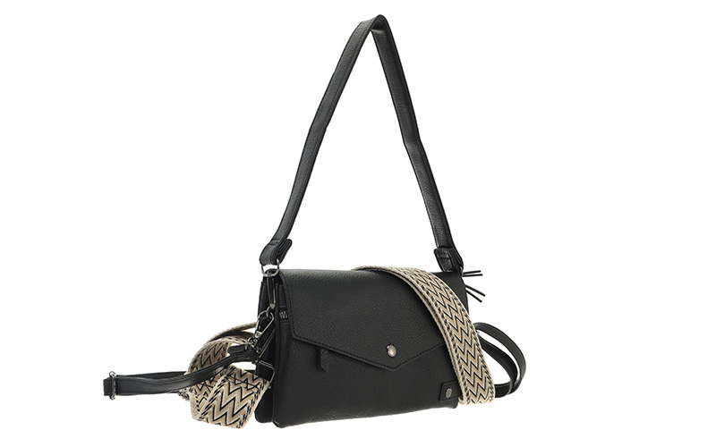 Black Crossbody / Schoudertasje Rochdale in gebruik