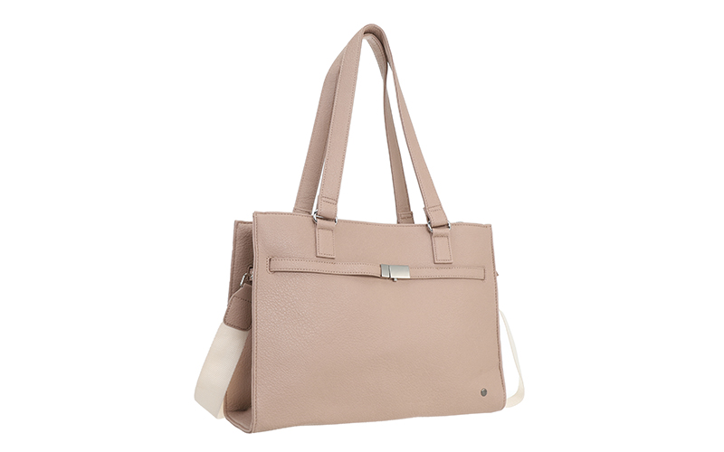 Vintage Pink Handtas Messina in gebruik