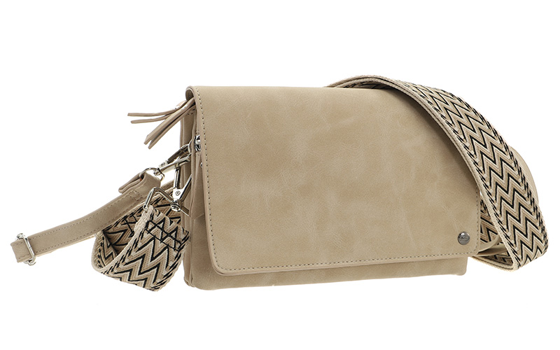 Natural Crossbody / Schoudertasje Montoro in gebruik