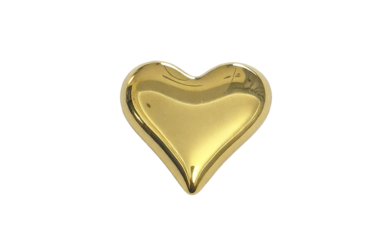 Broche Love