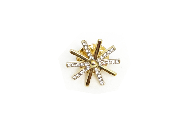 Diamond Star Broche