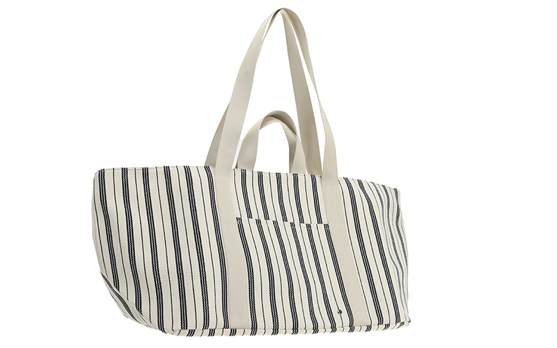 Stripe Beach Shopper San Pedro in gebruik