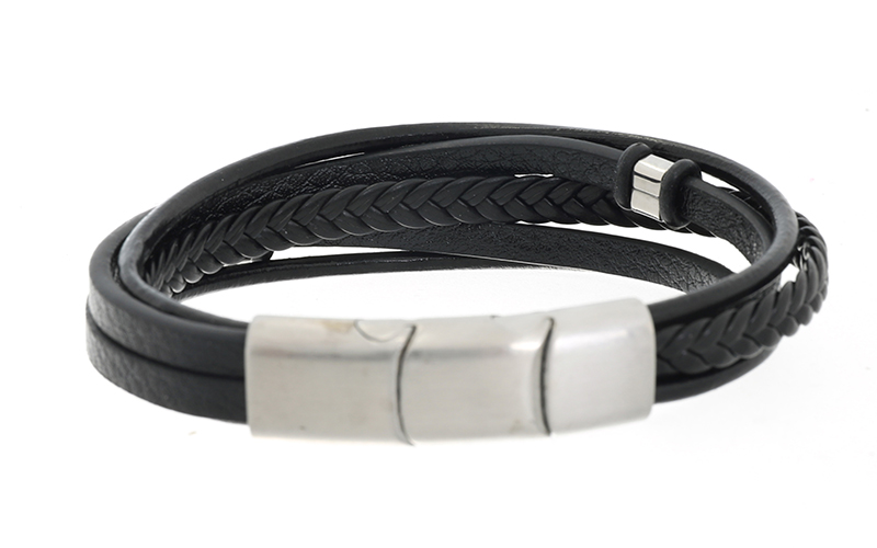 Black Herenarmband Idris in gebruik