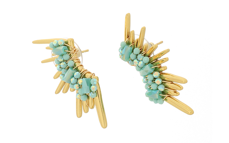 Boucles d'Oreilles Vert Clair Celina en situation