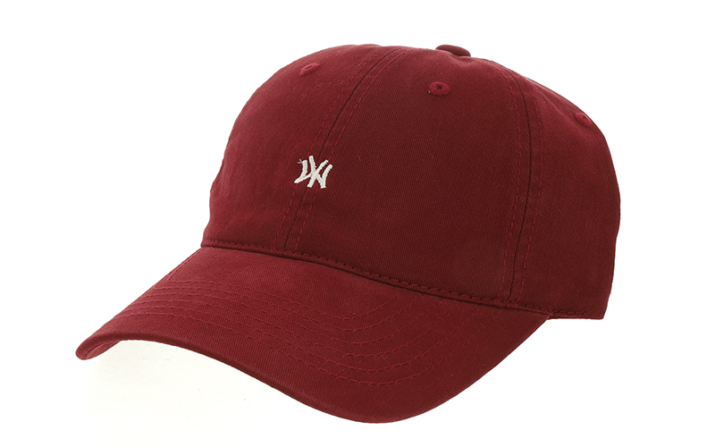 Burgundy Mylo Petje in gebruik