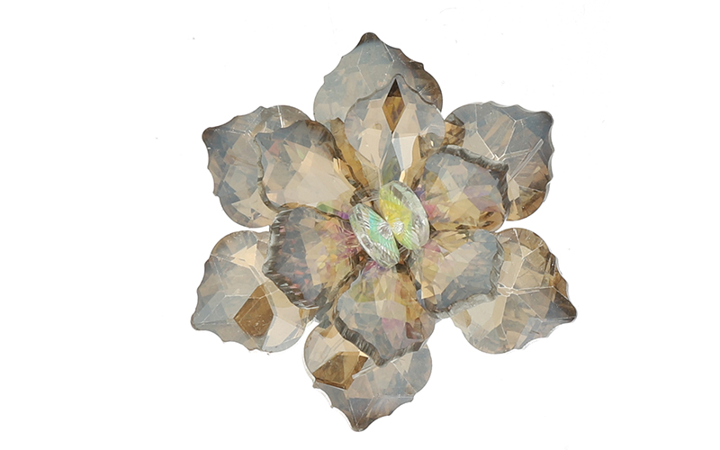 Broche Fleur Cristal Champagne Akelei