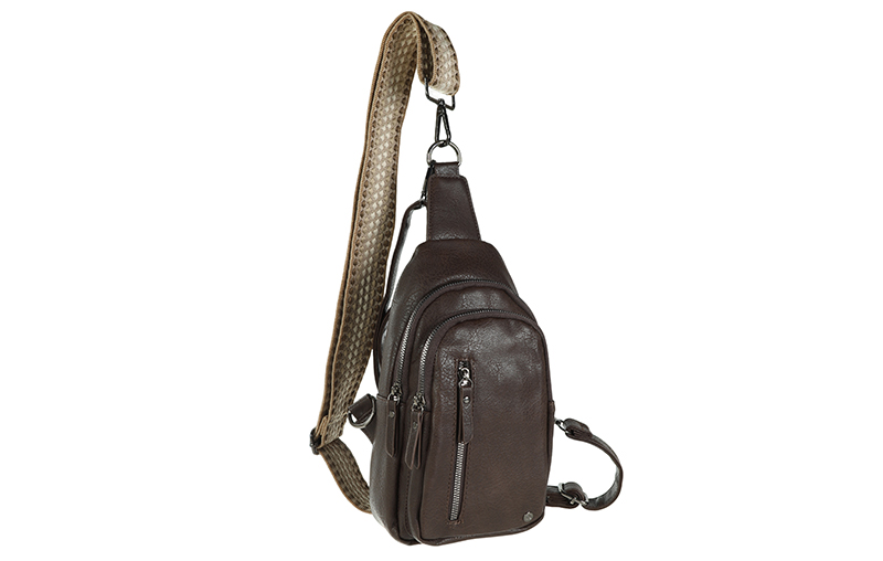 Browny Crossbodytas Mattie in gebruik