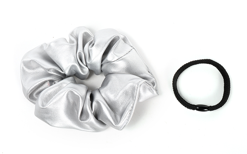 Silver Miki Scrunchie / Haarelastiek