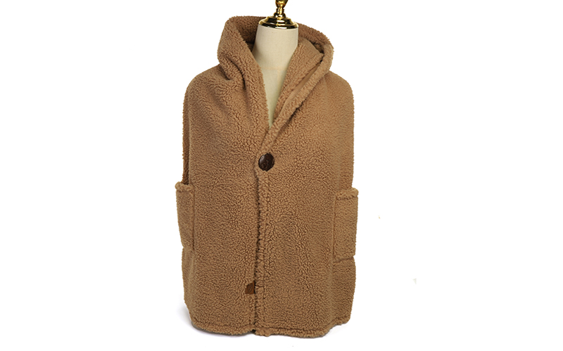 Camel Levi Sjaal