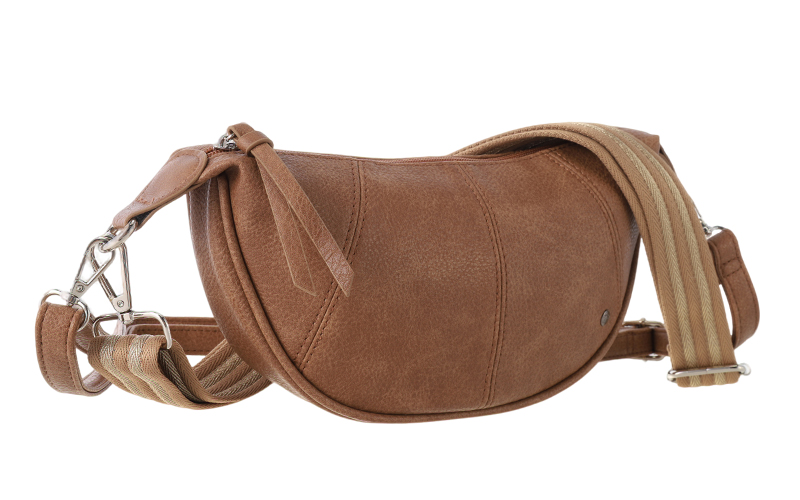 Camel crossbodytas Brentford in gebruik