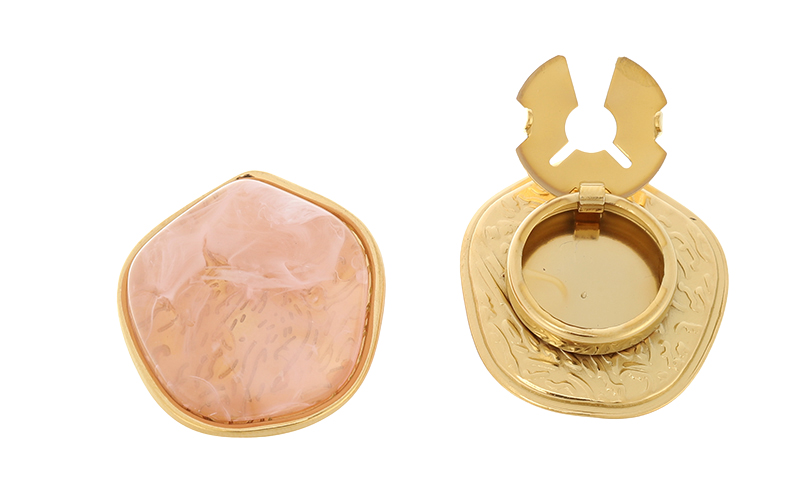 Vintage pink Knopen Clips Tessy in gebruik