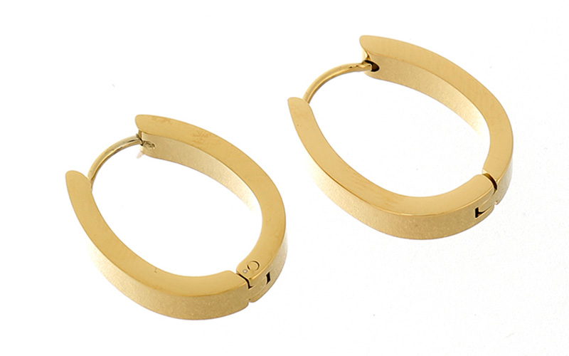 Golden Oorbellen Ellips in gebruik