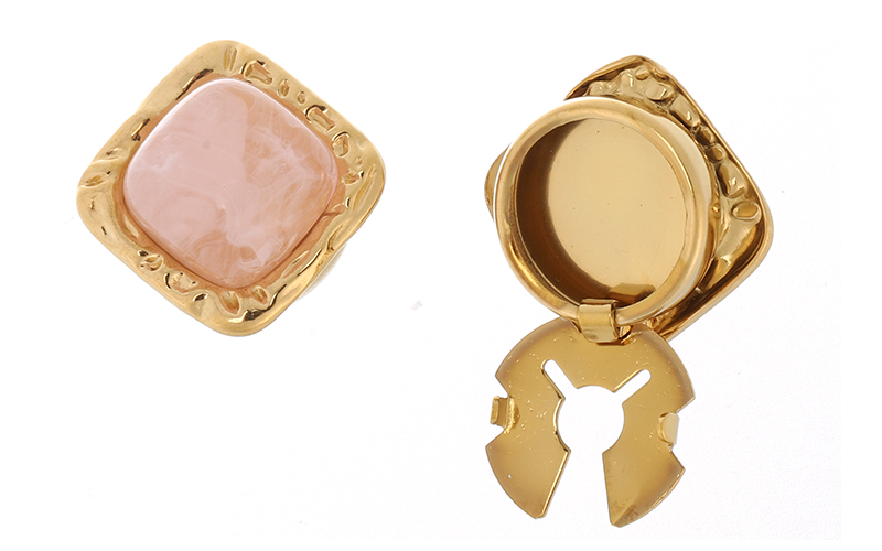 Vintage pink knopen clips Pip in gebruik