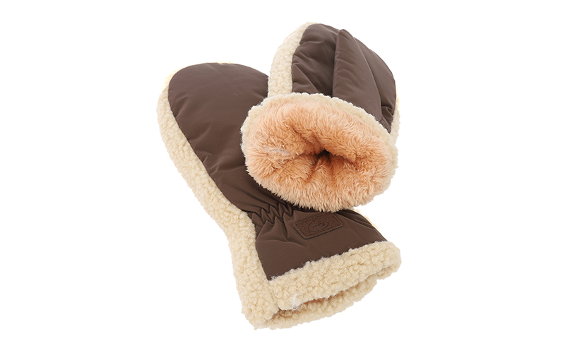 Handschoenen Wagrain browny in use