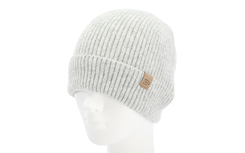 Bonnet Fargo gris clair en situation
